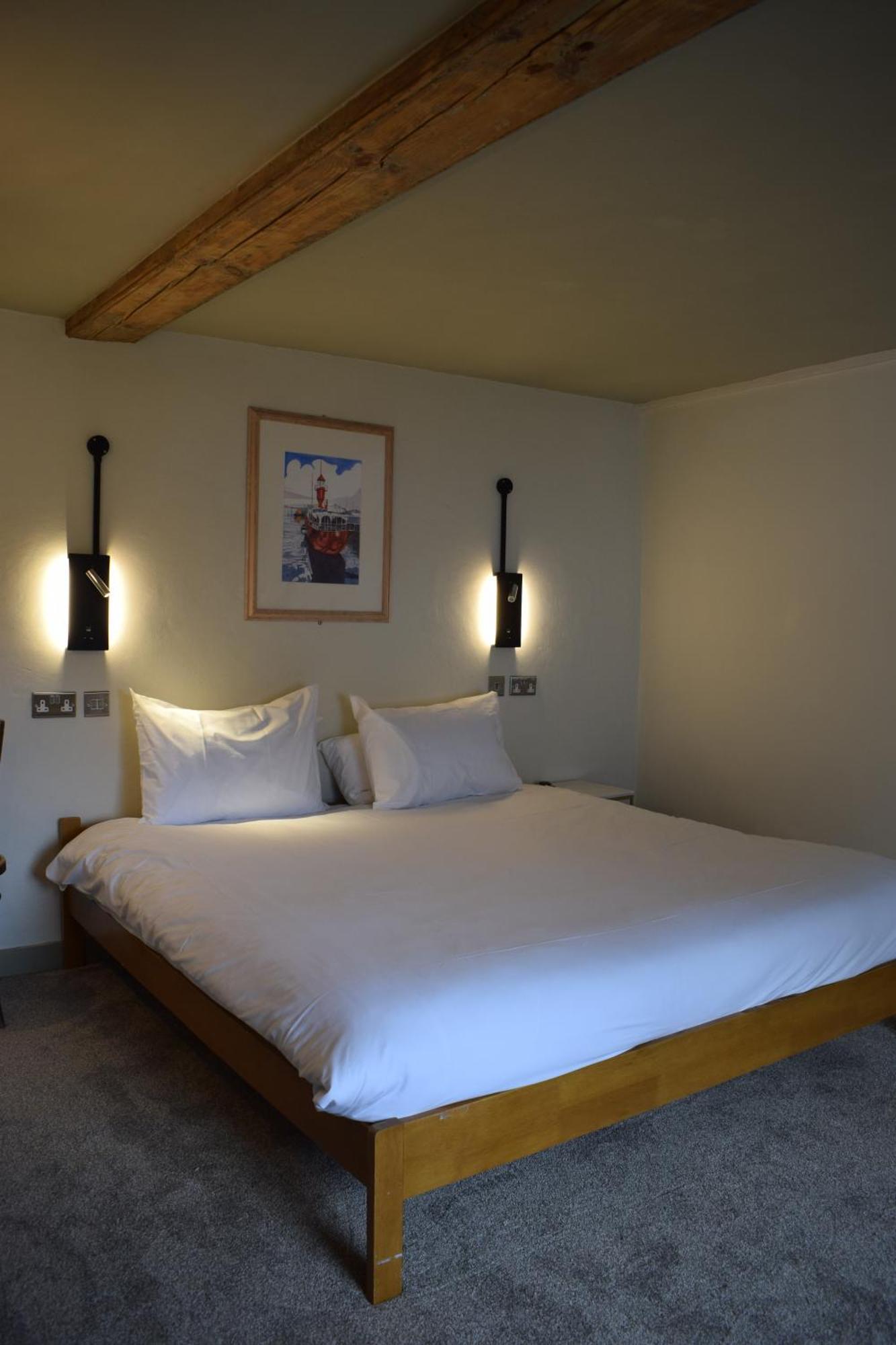 Alma Inn & Dining Rooms Харуич Екстериор снимка
